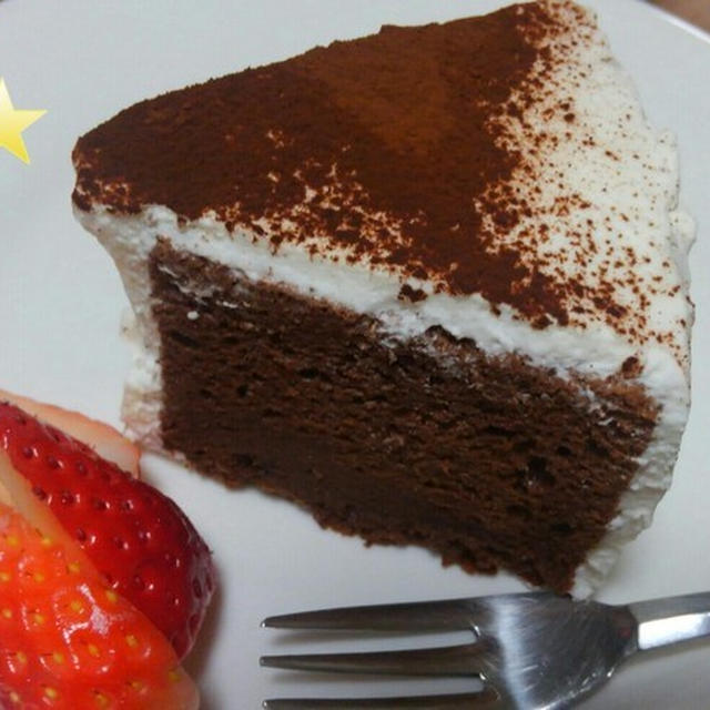 やっと風邪が治ったらもう年末。ガトーショコラシフォン。