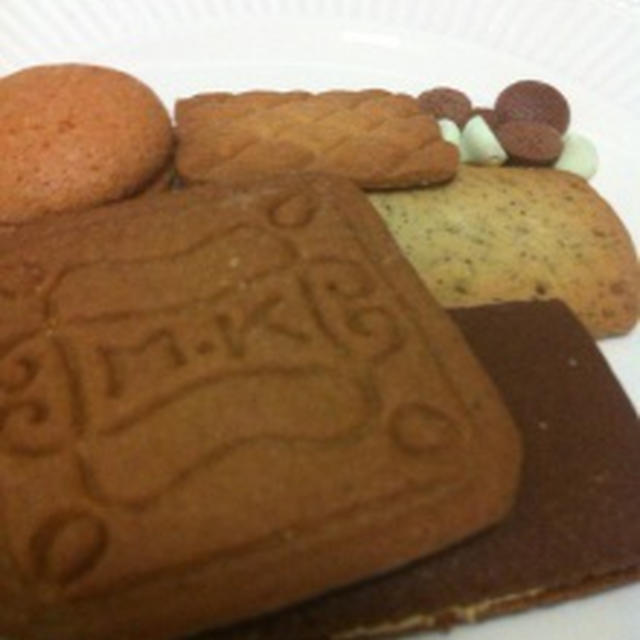 村上開進堂のクッキー