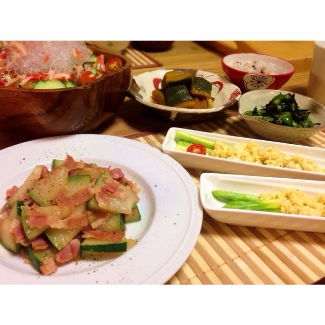 頂き物の新鮮な野菜がいっぱい！の夕食。