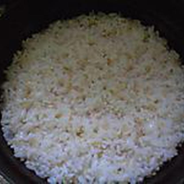 湯立てで白米（７８１）。。。長野県北安曇郡松川村特栽米コシヒカリ（おひさまの舞台）玄米と白米（あいざわ米店）