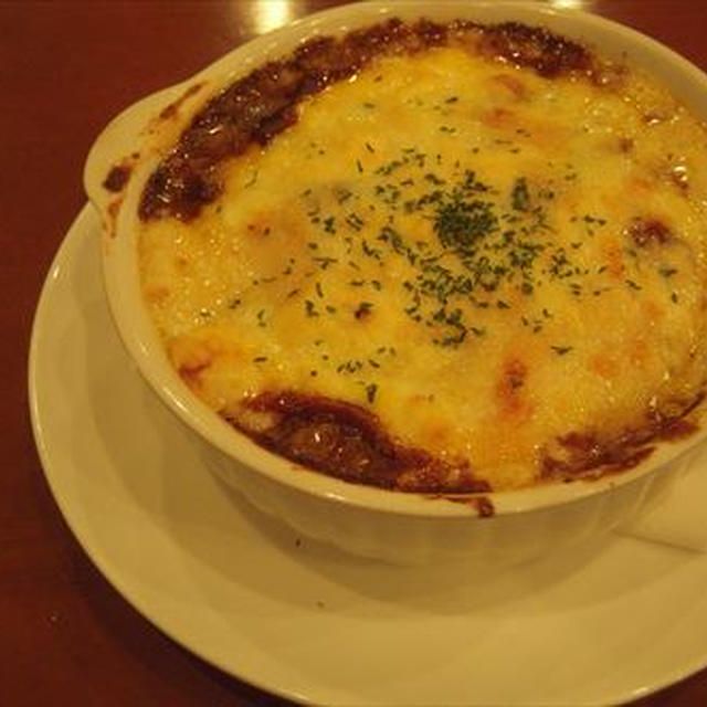 カレードリア＆カレーランチ・ステーキ＆ワイン「エビス」