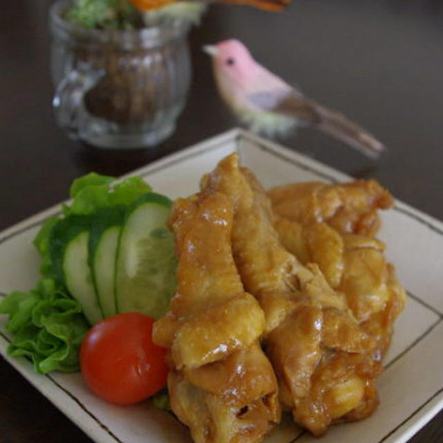 とろける柔らかさ♪鶏手羽の味噌煮込み