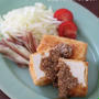 豆腐カツをみそだれかごまだれで。と、こんがりインスタ＊