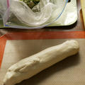 手作り餃子の皮。　と餅入り餃子とケーキを持って♪昼晩ご飯。 by 西山京子/ちょりママさん