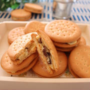 マリービスケットdeレーズンバターサンド