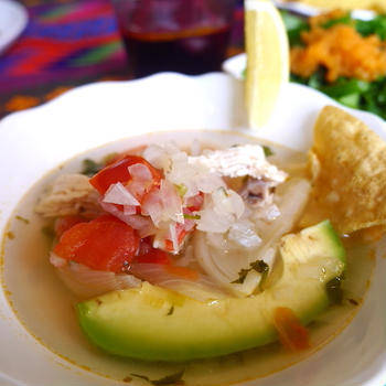 今が美味しい新玉ねぎで！メキシカンライムスープ