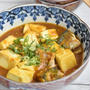 5分煮込むだけ♪さばの水煮缶と豆腐のカレー煮込み