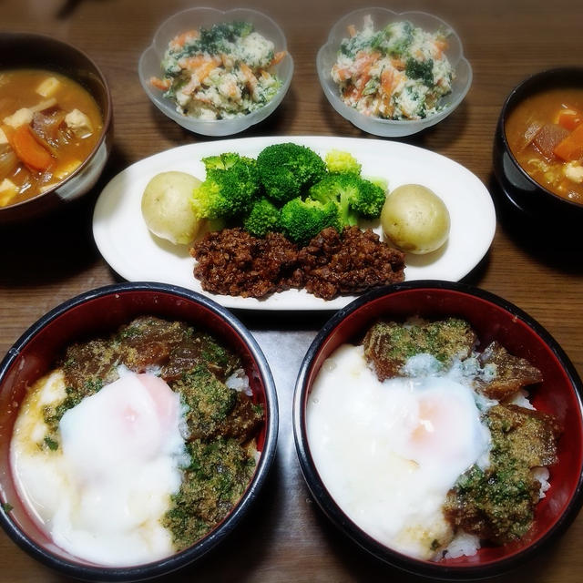 【家ごはん】 マグロ漬け丼♪　[レシピ] 薬味たっぷり漬けマグロ / 肉味噌