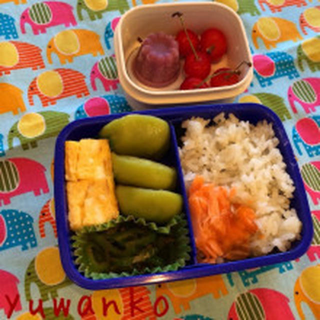 ほうれん草餃子弁当。