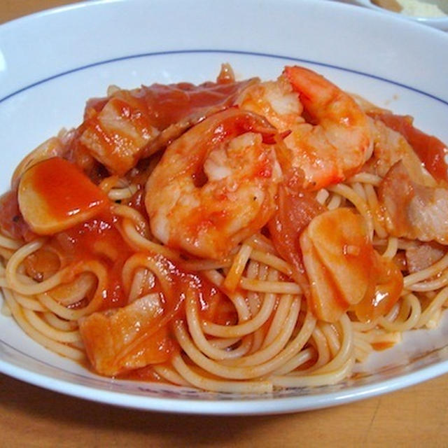 トマトジュースを使ってパスタ