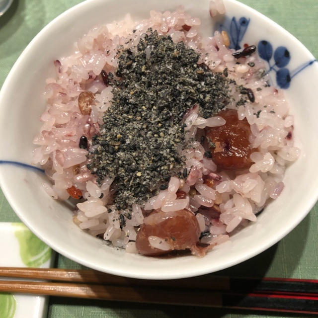 令和元年おめでとうございます  お赤飯