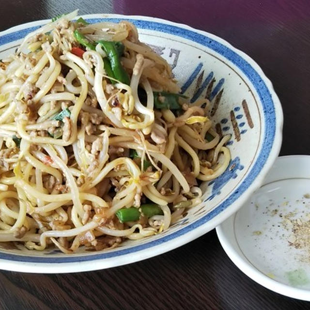 作り置き肉味噌ですぐ出来る 簡単‼ 麻辣炒麺(マーラーチャオメン)　《 #中華 #焼きそば #四川風 》