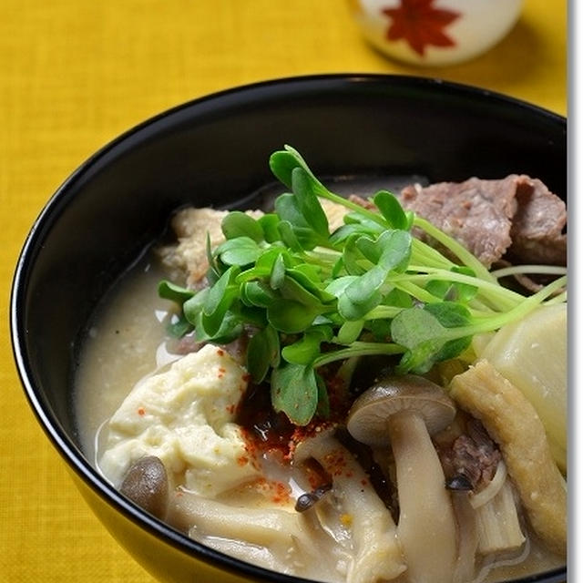 日経ウーマンオンライン掲載！「ほうりこめ汁on the豆腐」
