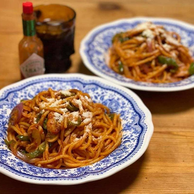 今日のランチはナポリタンの口になって下さい