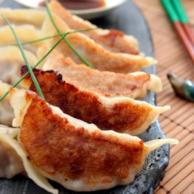 Napa Cabbage Pot Stickers東日本大震災・白菜餃子