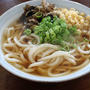 外人のお客にも「朝うどん」