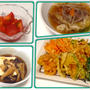 天ぷら山盛り、ワンタンスープ、豆腐のキノコあんかけ、トマトサラダ