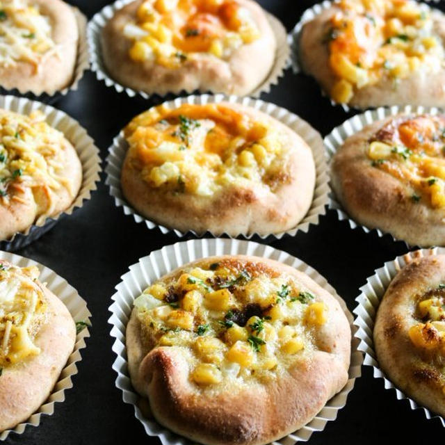 So-Zai Bread with Cornお惣菜コーンパン