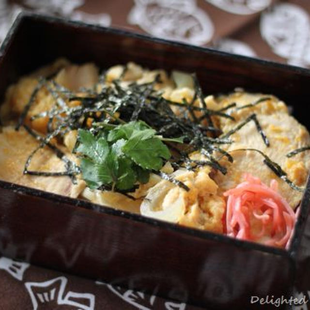 親子丼弁当と朝ごはんそしてひとりランチ