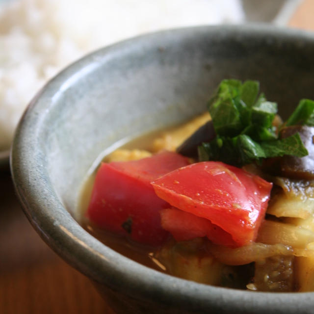 フライパンで簡単「鎌倉野菜の夏カレー」