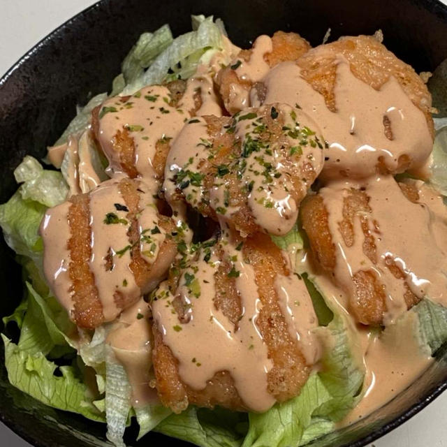 秋鮭で鮭マヨ丼❣️