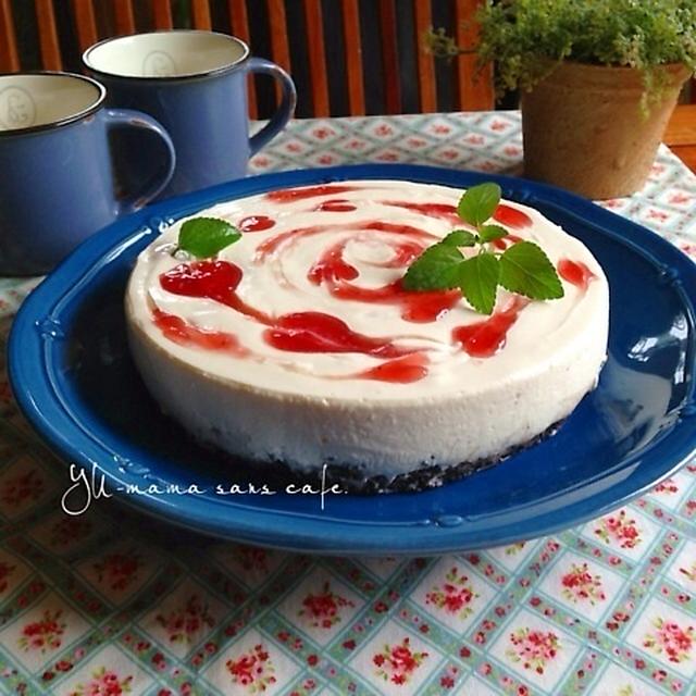 苺のとろけるレアチーズケーキ 混ぜるだけ オレオで簡単 By 松本 有美 ゆーママ さん レシピブログ 料理ブログのレシピ満載