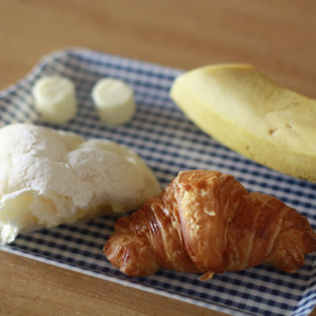 幼児食（1歳8ヶ月）　（お昼はいろいろあるものを・・・）