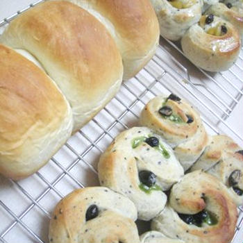 ミニ食パン、和＆洋のパン