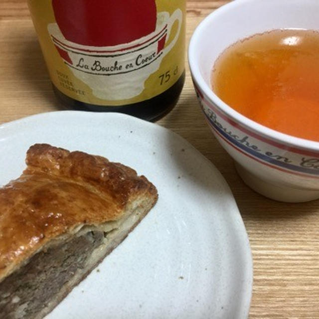 全粒粉パイ専門店　９月１日に二子玉川にオープン　M.Santa　目黒区碑文谷ジュンウジタの新店舗