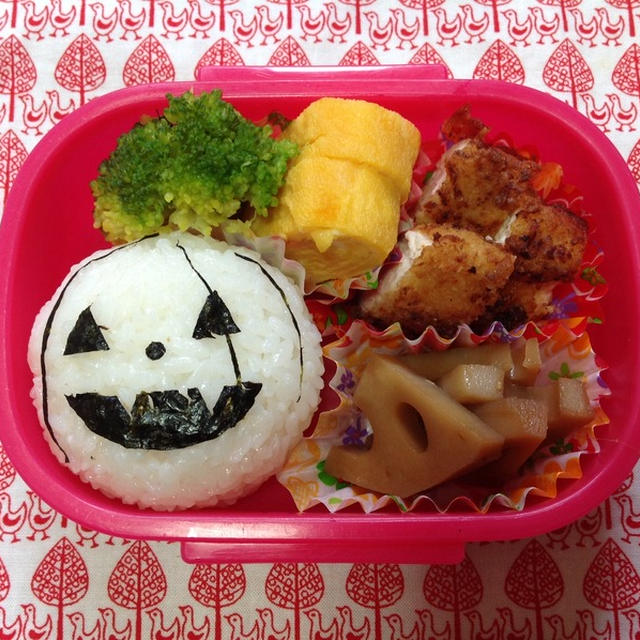今日の【ジャック・オ・ランタンみたいな・・・お弁当♪】＆キャラメルチョコのリュスティック^ ^
