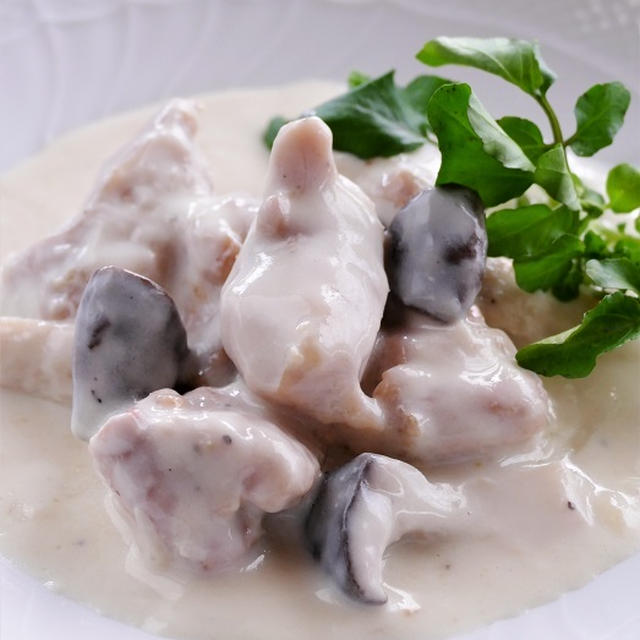 AKOMEYAで冬仕度「冷え知らずフェア」でレシピ監修「鶏とキノコの白味噌クリーム煮」