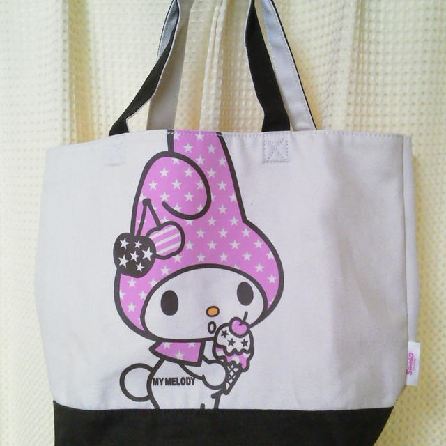 ユニクロ×サンリオ コラボトート