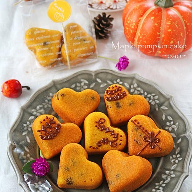 しっとりメイプルかぼちゃ小豆のケーキ♪混ぜてやくだけ簡単秋お菓子