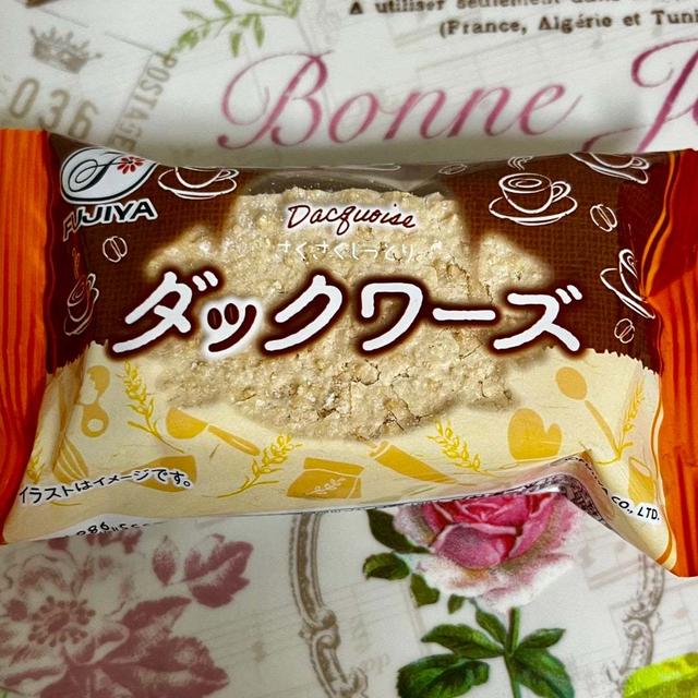 ダイソー 108円で買える 不二家 ダックワーズ