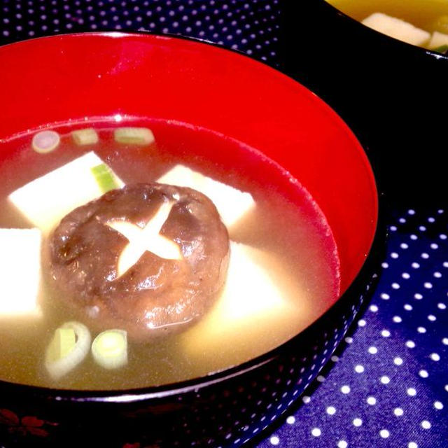 【レシピ】高野豆腐と飾り椎茸のすまし汁(^^♪