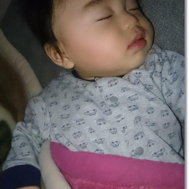 ０歳児☆寝るときの服装と布団は。。。？