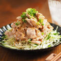 市販のタレ、ドレッシングを混ぜ合わせて焼きしゃぶサラダ、がっつりタンパク質補給の筈が、肉は広げてみないとわからない