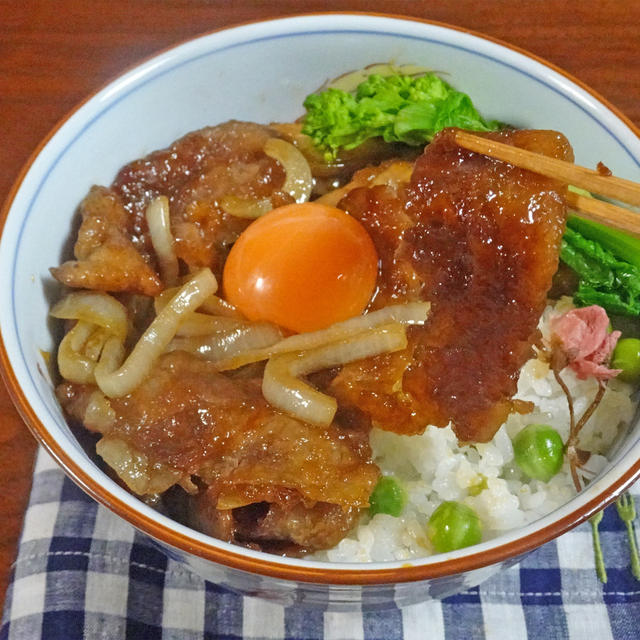 春を堪能！こってり甘辛 豆ごはんの豚丼