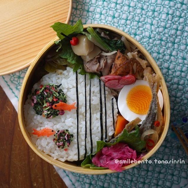和柄と金魚