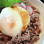 「のっけてジュレぽん」を使った冷しゃぶのひんやりレモンご飯丼。