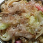 今週最後の弁当はたっぷり鰹節の焼きうどん弁当