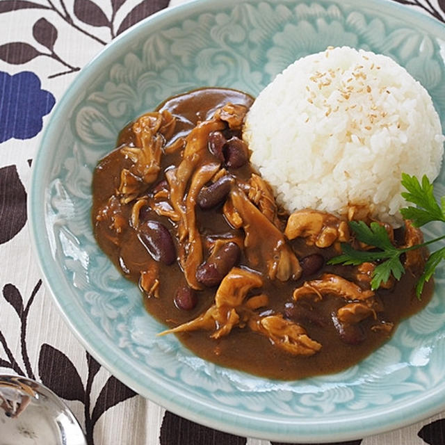 １つのお鍋で！だしと旨味たっぷりの簡単カレー＊ヤマキだし部