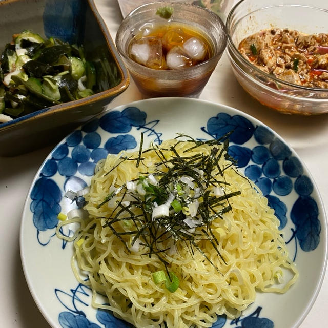 仕事休みday ワタシ昼ごはんです。つけ麺