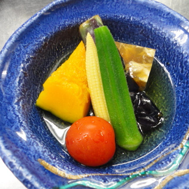 今日は食感☆冷たい煮〆・夏野菜の冷やし鉢