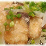 【釣り魚料理：ワラサ/ハマチ/ブリ】揚げワラサのねぎまみれポン酢