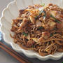ありそうで無かった☆豚キムチ蕎麦炒め