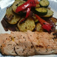 鮭と野菜の蒸し焼き(レシピ)