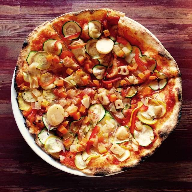 話題のベジPizza‼︎外苑前にオープン＠R theTable