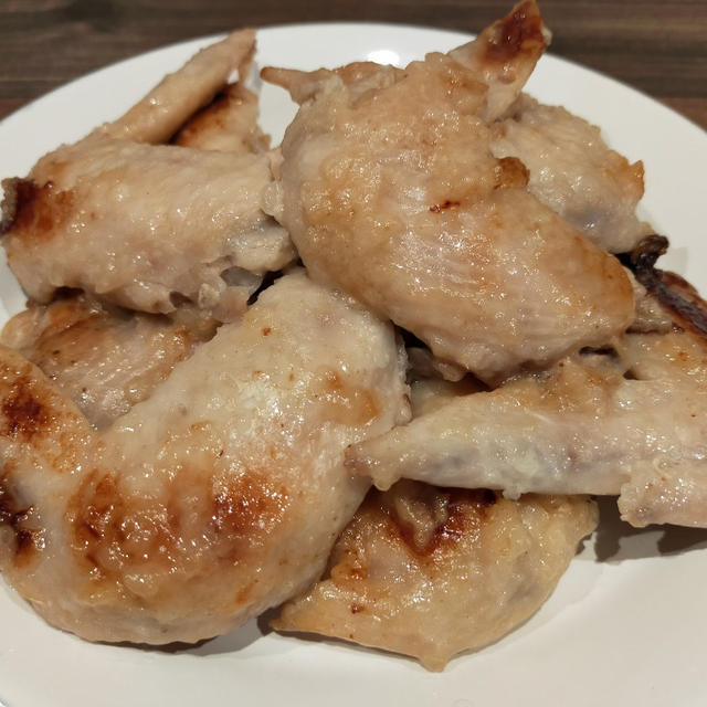 今夜は手羽先で1杯＼(^o^)／セブンの美味しいアイス！！