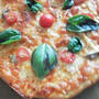 簡単トマトピザの作り方　ピザのパン生地レシピ　